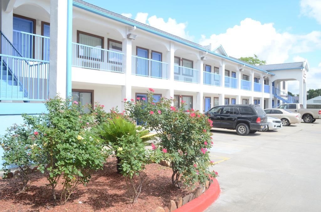 America'S Best Value Inn & Suites - Rosenberg/Houston Екстер'єр фото