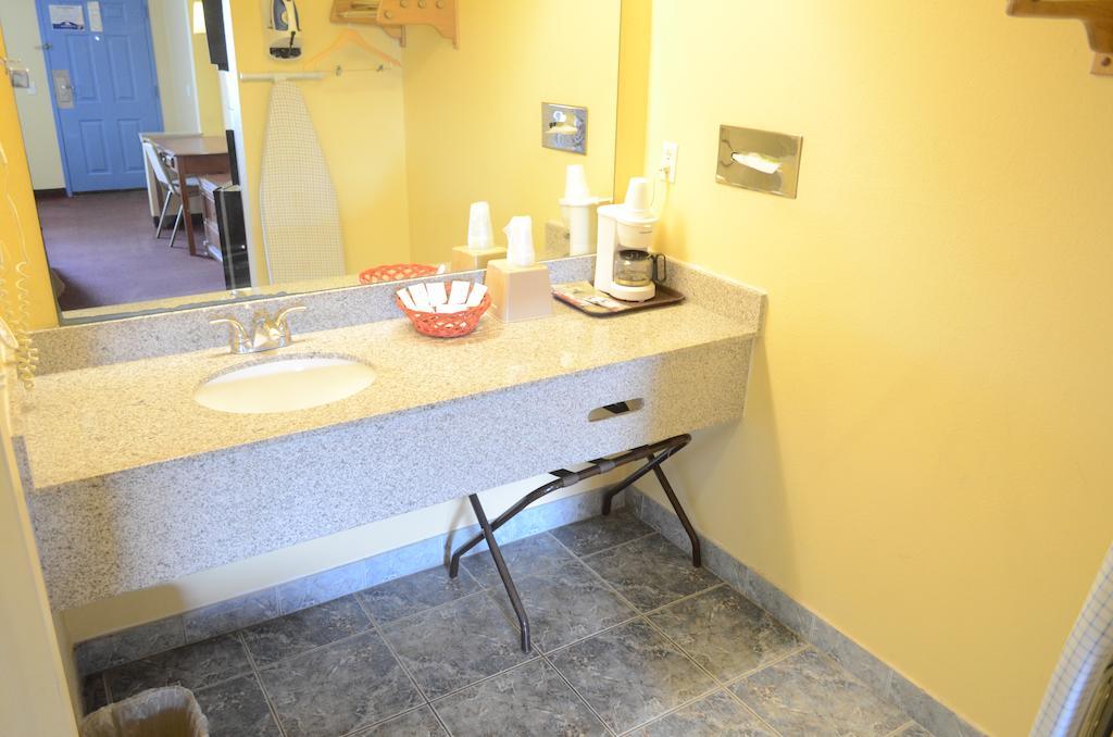 America'S Best Value Inn & Suites - Rosenberg/Houston Номер фото